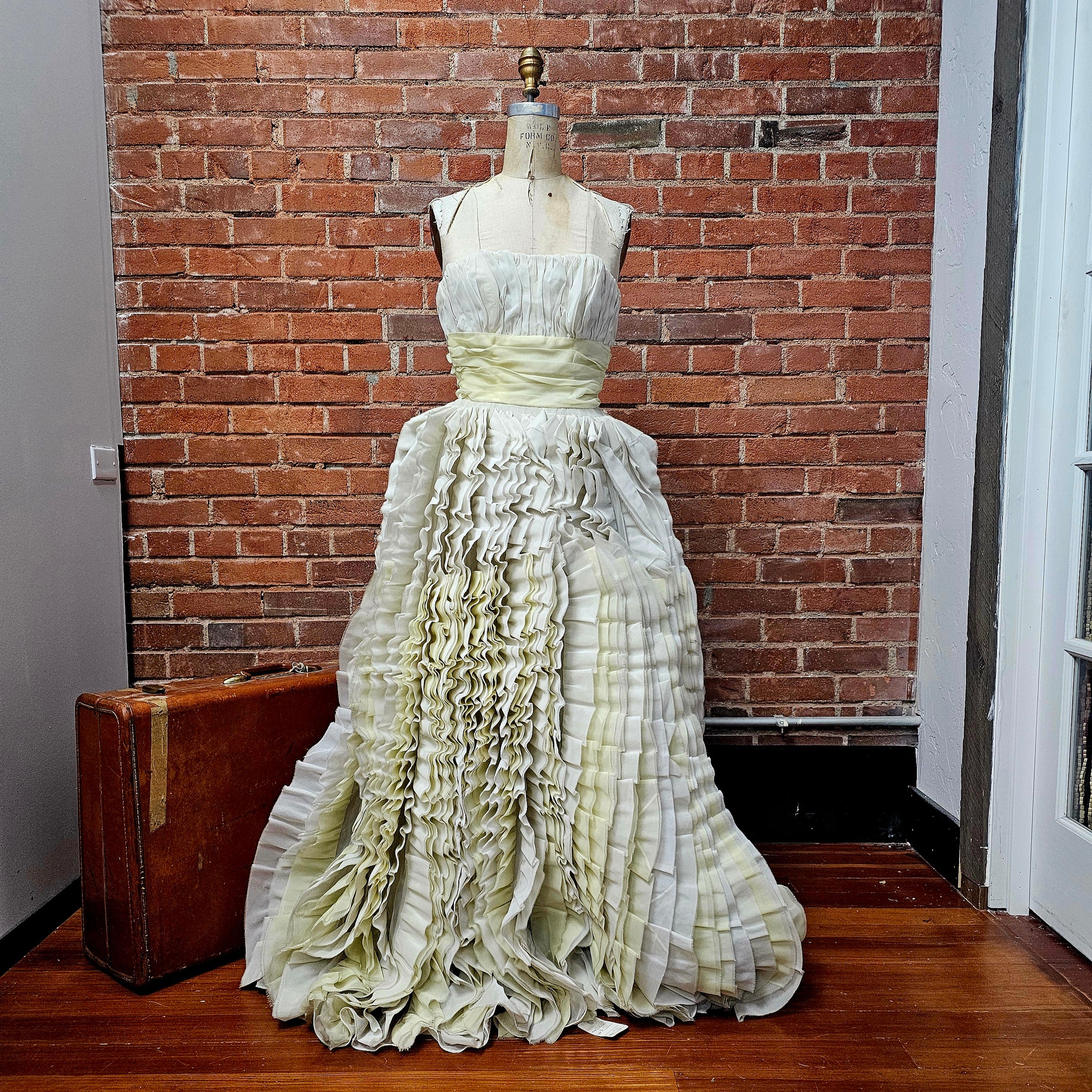 Vintage 50s Strapless Wedding Dress with Epic Ruffle Skirt | Good Eye